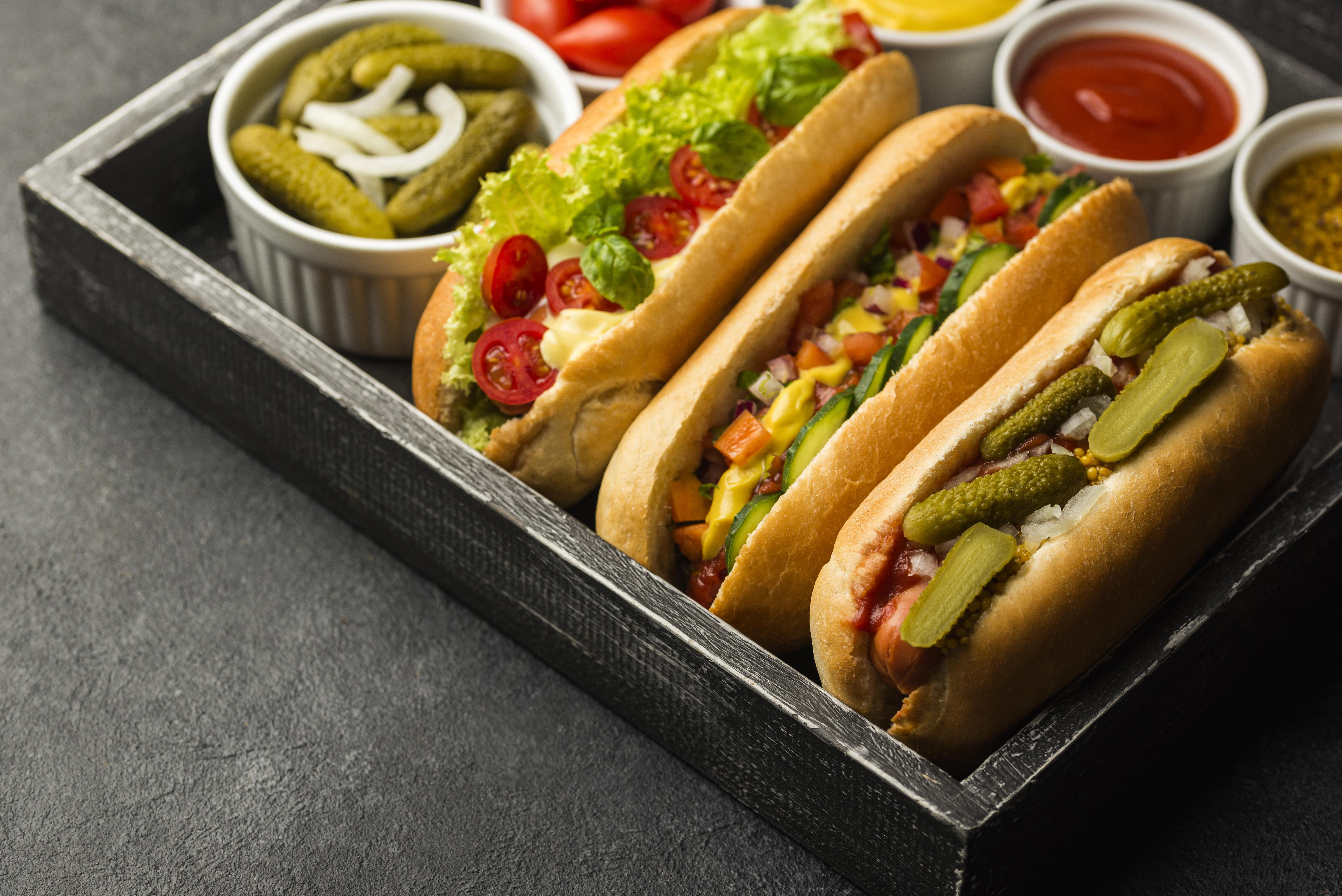 hot dog Virsli, kifli, ketchup, mustár? – ettől jóval több is lehet egy hot dog!